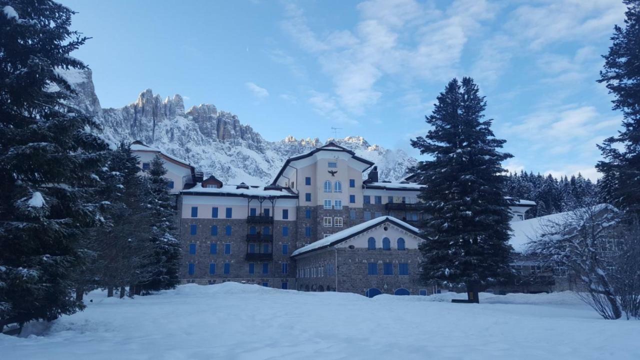Residence Grand Hotel Carezza Нова Леванте Екстериор снимка